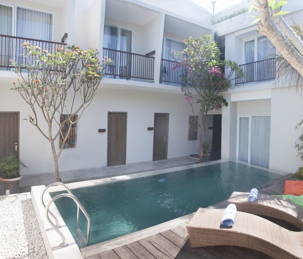 Zen Rooms Seminyak Kayu Jati מראה חיצוני תמונה